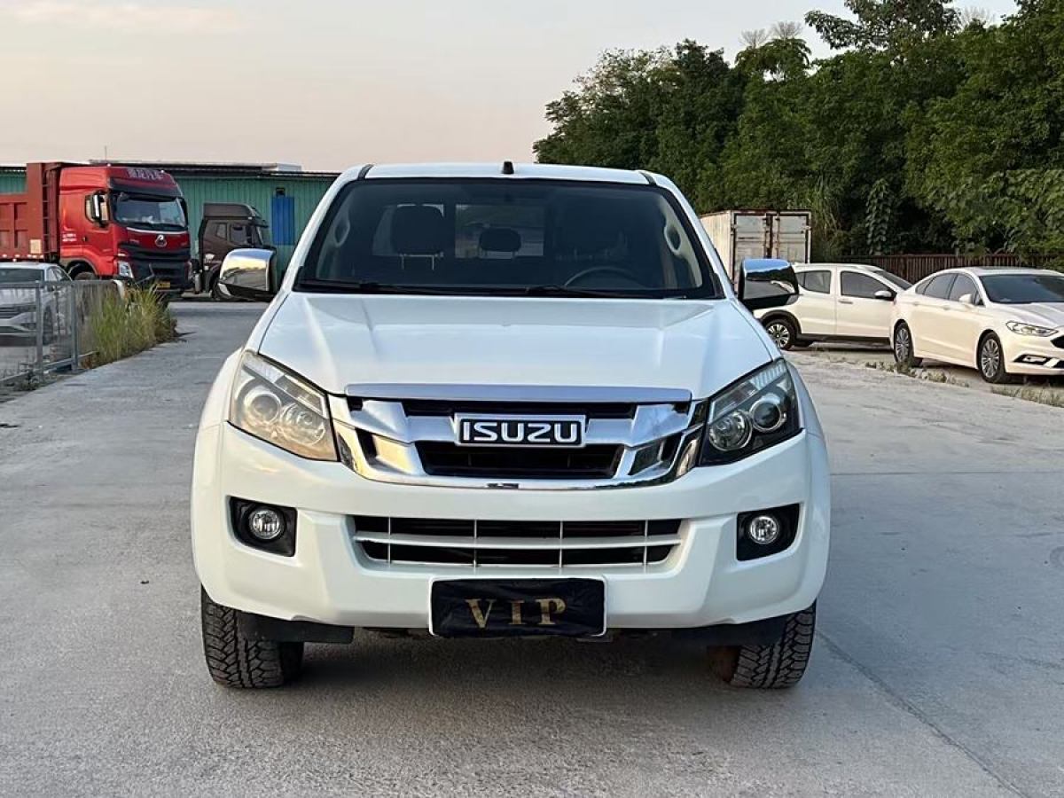 五十鈴 D-MAX  2015款 2.5T四驅(qū)自動(dòng)超豪華型4JK1圖片