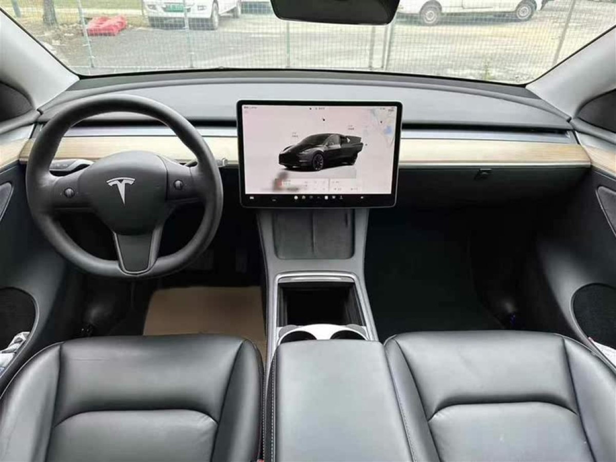 特斯拉 Model Y  2022款 改款 后輪驅(qū)動(dòng)版圖片
