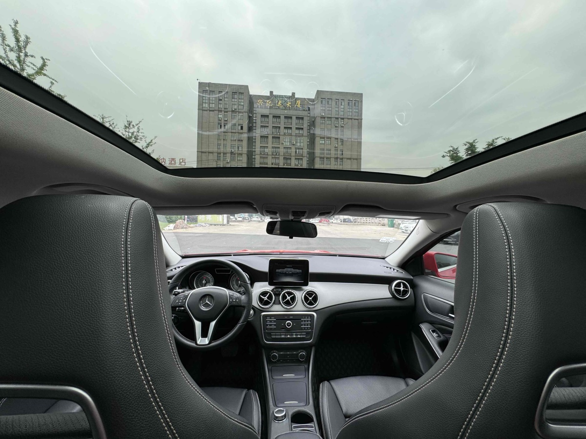 奔驰 奔驰GLA  2016款 GLA 200 动感型图片