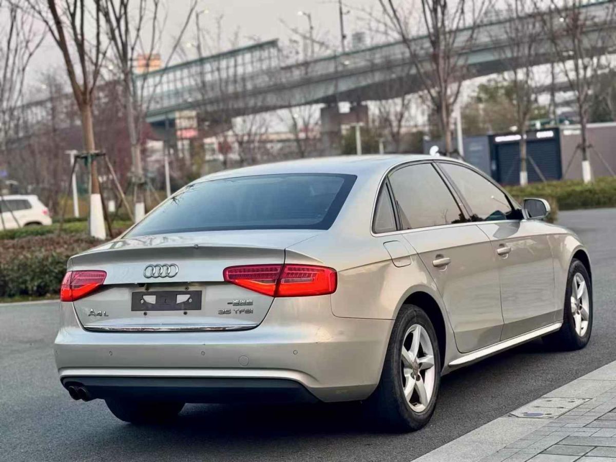 奧迪 奧迪A4L  2015款 A4L 1.8TFSI 30TFSI 舒適型圖片