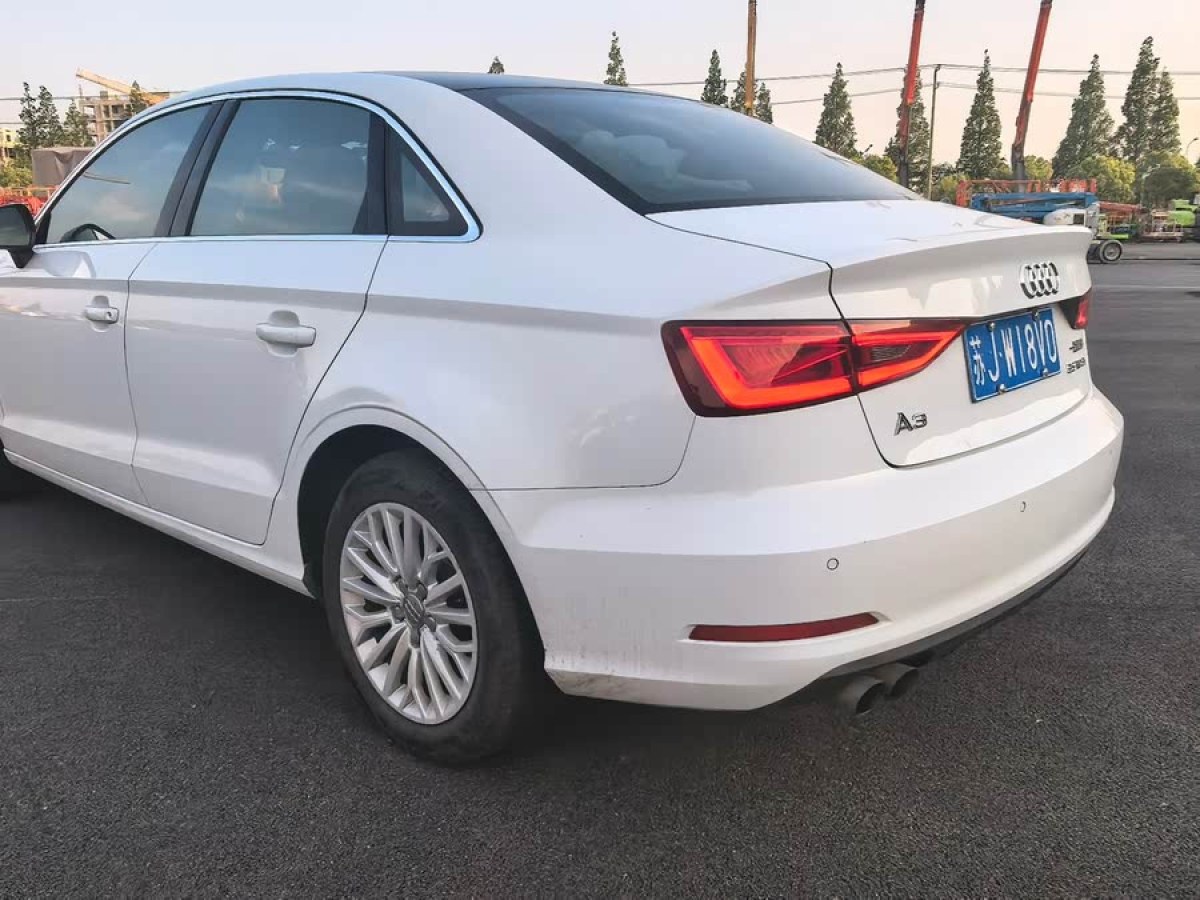 奧迪 奧迪A3  2016款 Limousine 35 TFSI 進(jìn)取型圖片