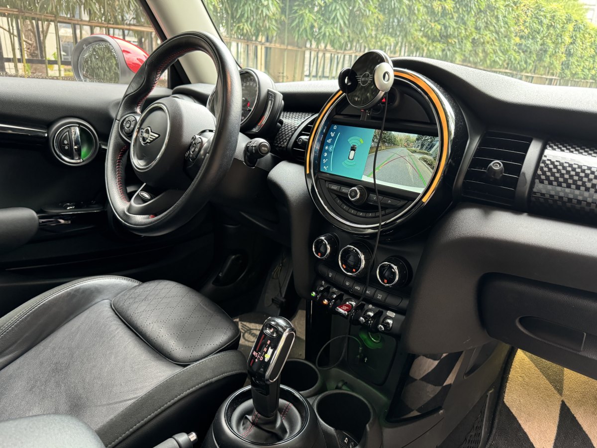 2019年6月MINI CLUBMAN  2018款 2.0T COOPER S 經(jīng)典派