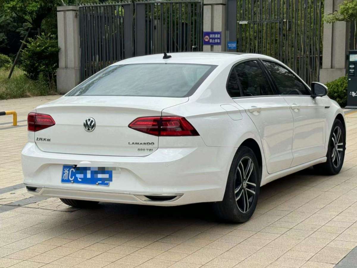 大众 凌渡  2021款 280TSI DSG豪华魅影版图片