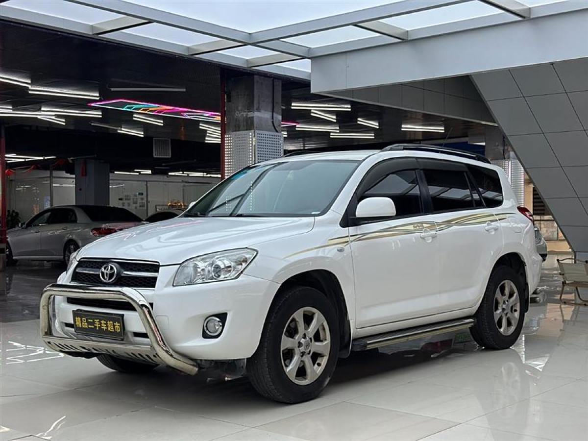 2011年12月豐田 RAV4榮放  2011款 2.0L 自動經(jīng)典版