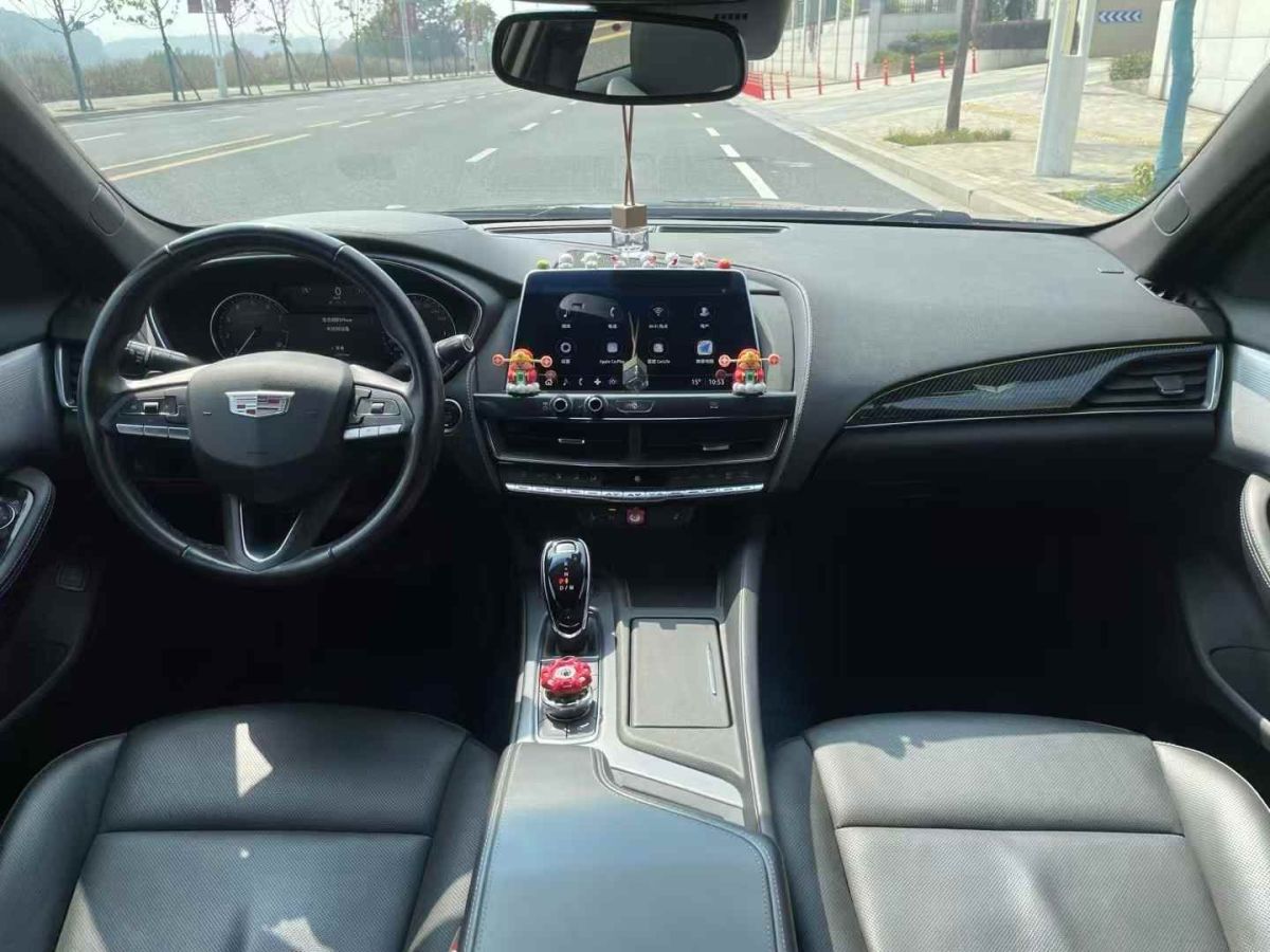 凱迪拉克 CT4  2021款 28T 豪華型圖片