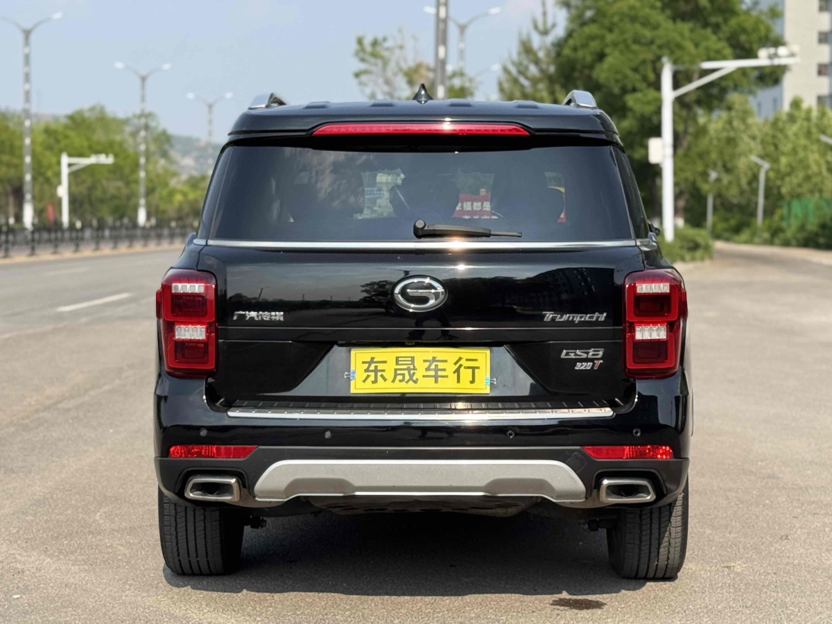 廣汽傳祺 GS8  2017款 320T 兩驅(qū)豪華智聯(lián)版圖片