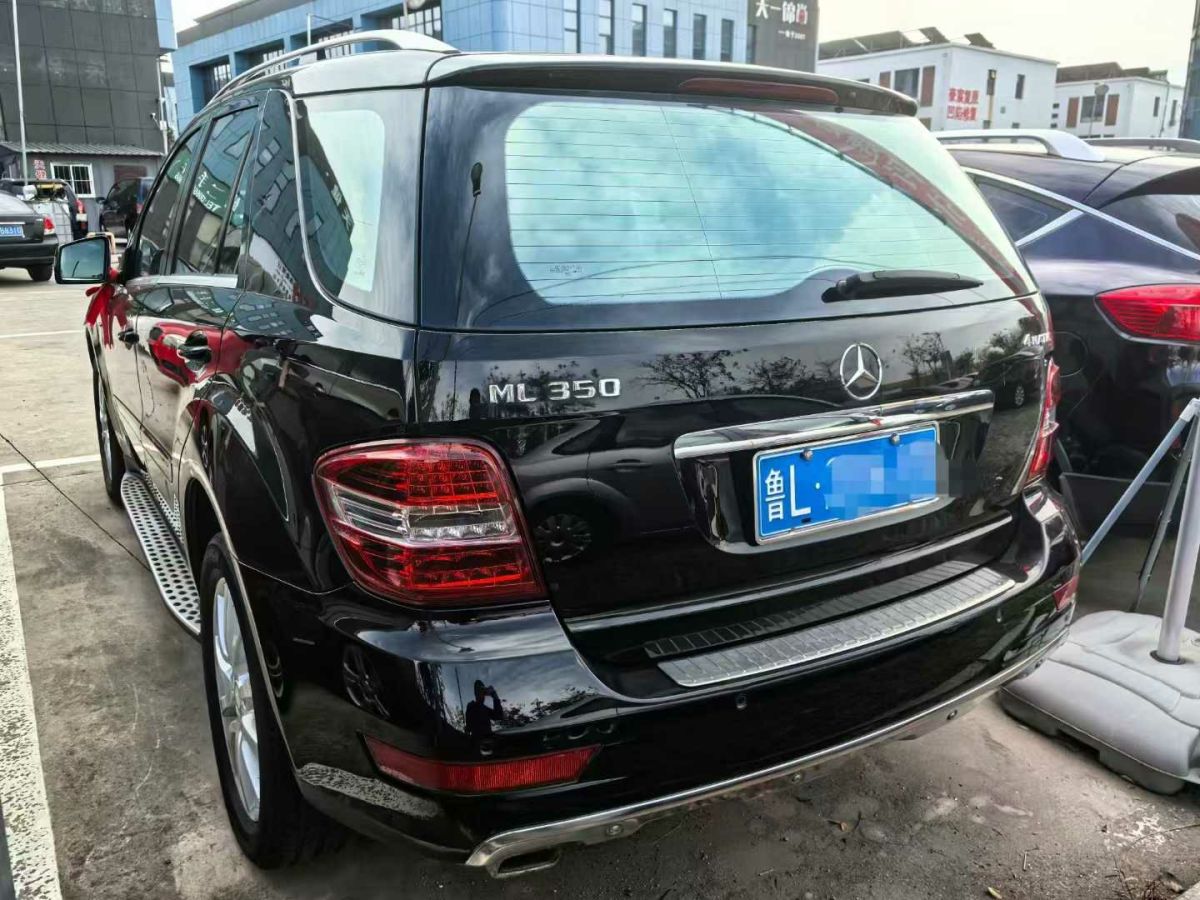 奔馳 奔馳M級(jí)AMG  2011款 AMG ML 63圖片