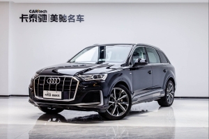 奥迪  奥迪Q7 2023款 55 TFSI quattro S line运动型