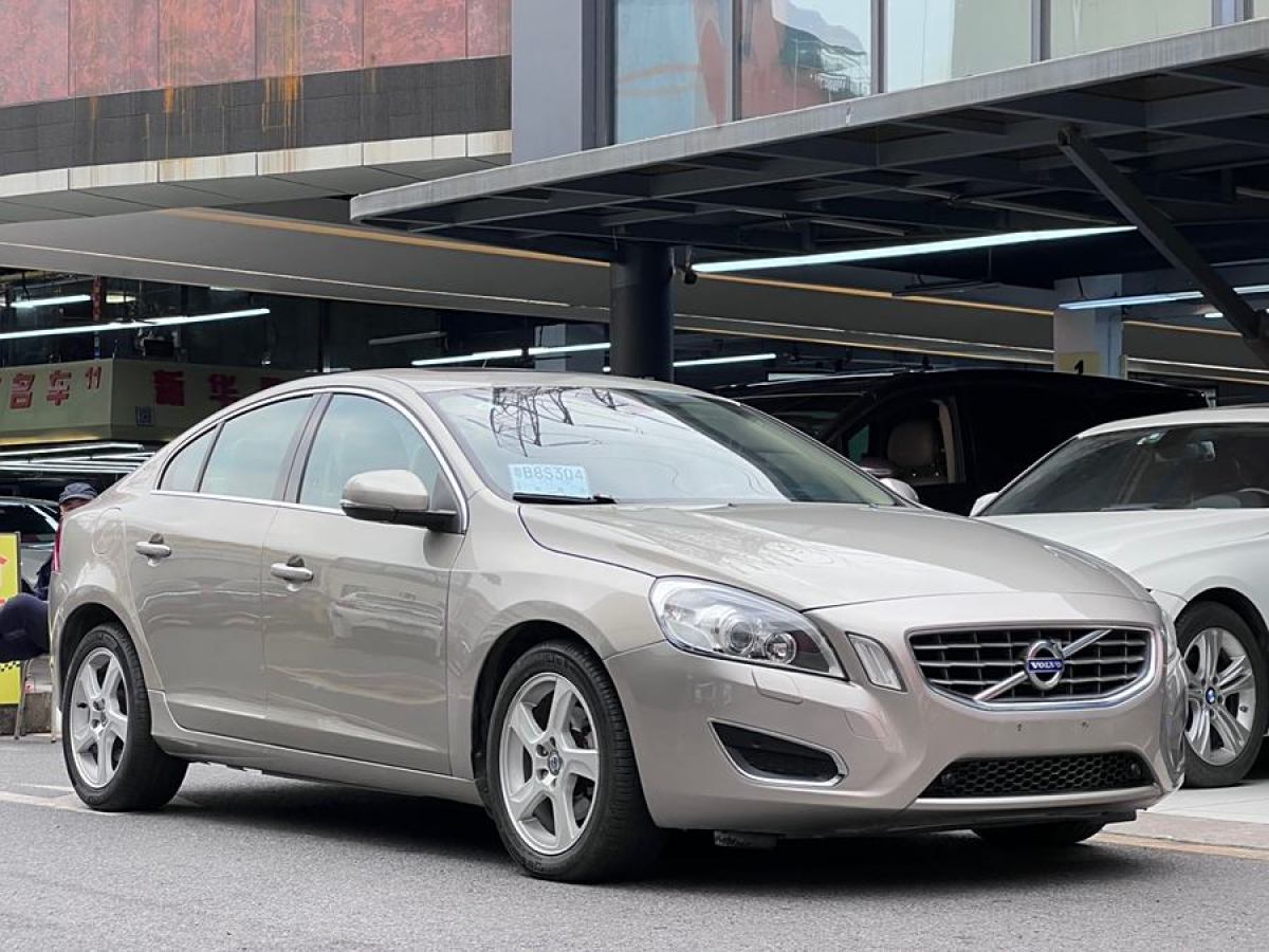 沃爾沃 S60  2013款 T5 舒適版圖片