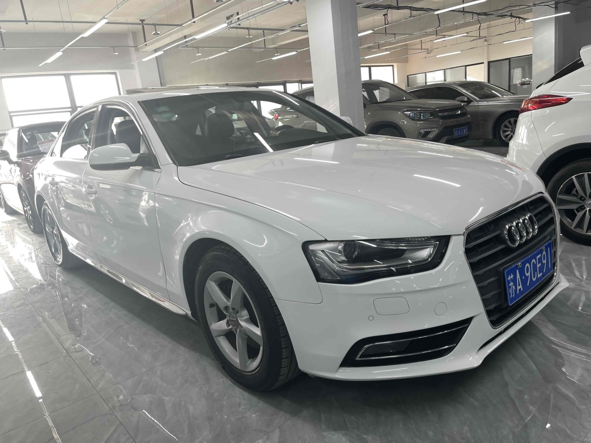 奧迪 奧迪A4L  2013款 30 TFSI 自動舒適型圖片