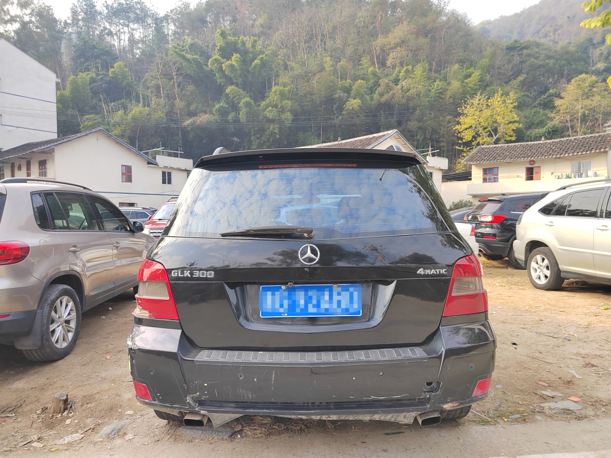 奔馳 奔馳GLK級(jí)  2011款 GLK 300 4MATIC 動(dòng)感型圖片