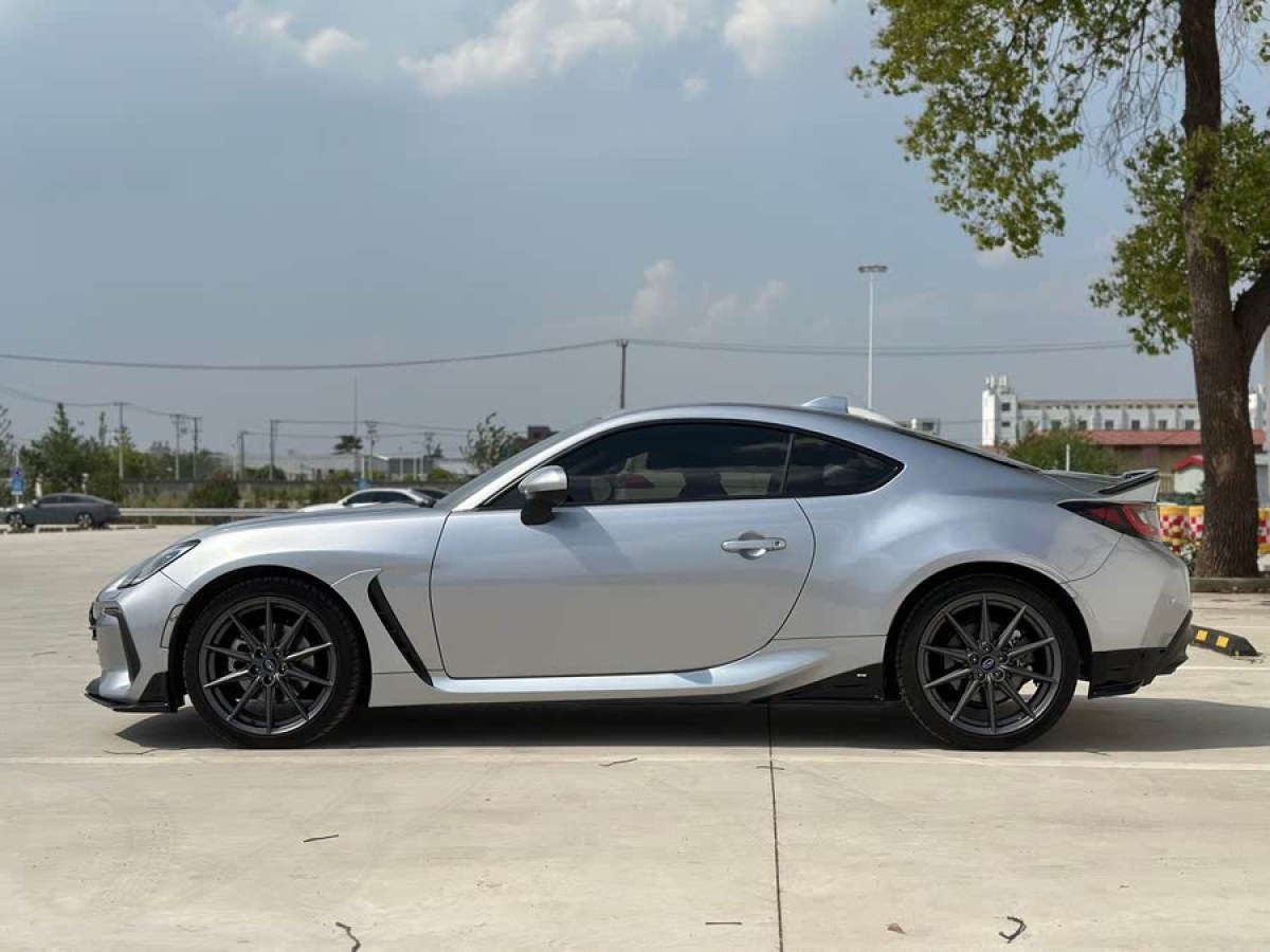斯巴魯 BRZ  2022款 2.4L 手動(dòng)版圖片
