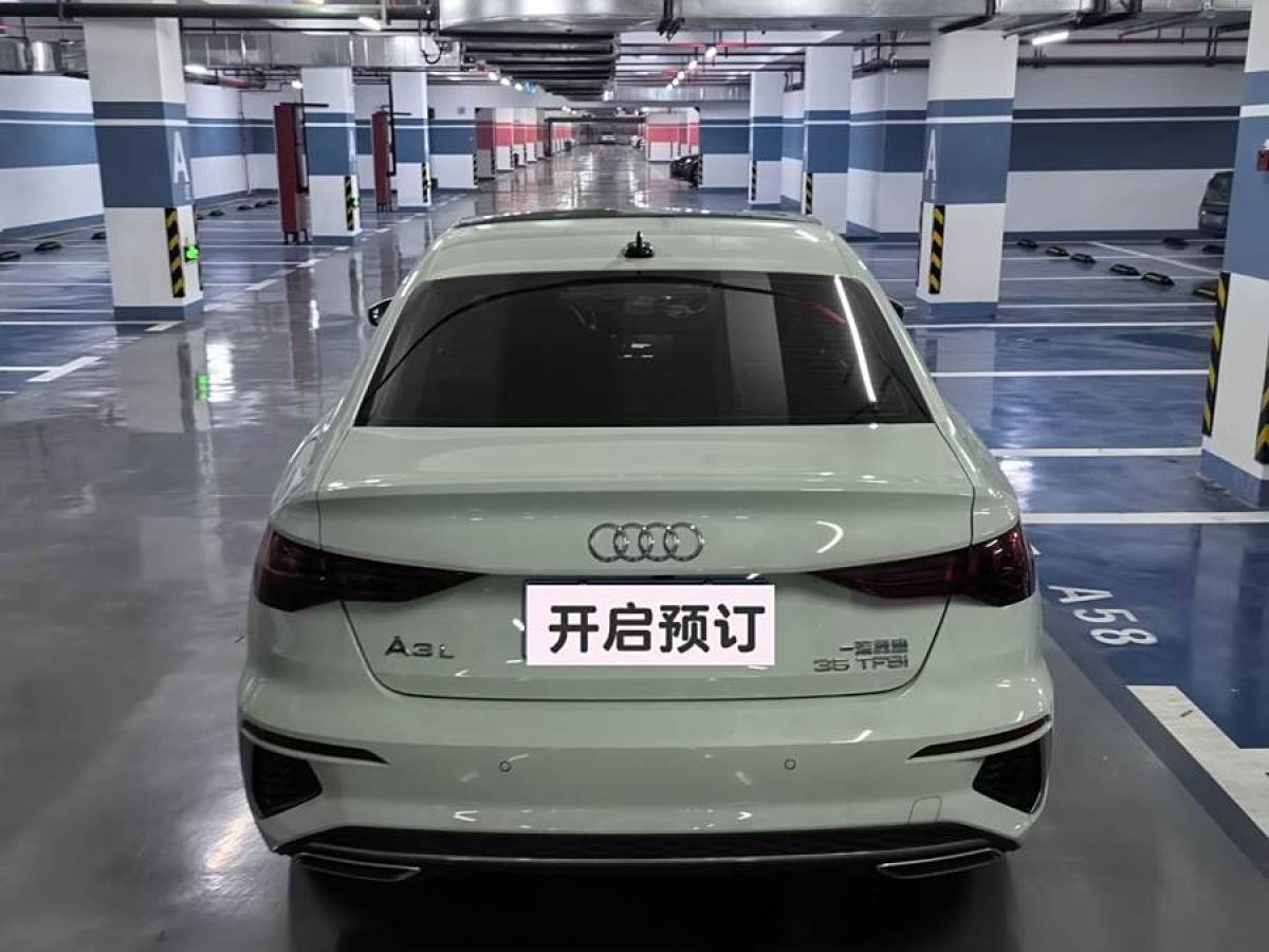 奧迪 奧迪A3  2023款 改款 A3L Limousine 35 TFSI 時(shí)尚運(yùn)動(dòng)型圖片