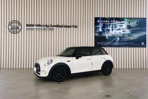 MINI MINI 1.5T COOPER 經(jīng)典派 五門版