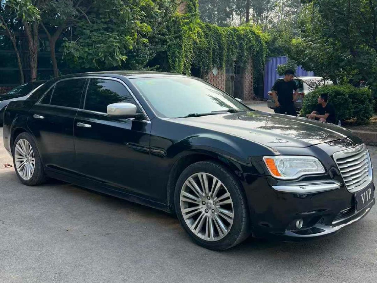 克萊斯勒 300C  2013款 3.6L 尊崇版圖片