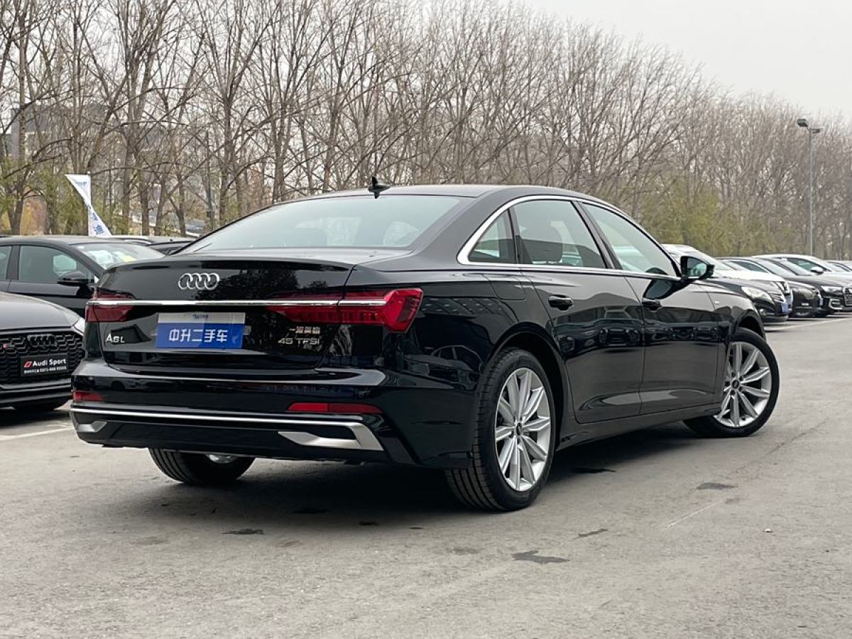 奧迪 奧迪A6L  2024款 45 TFSI 臻選動感型圖片