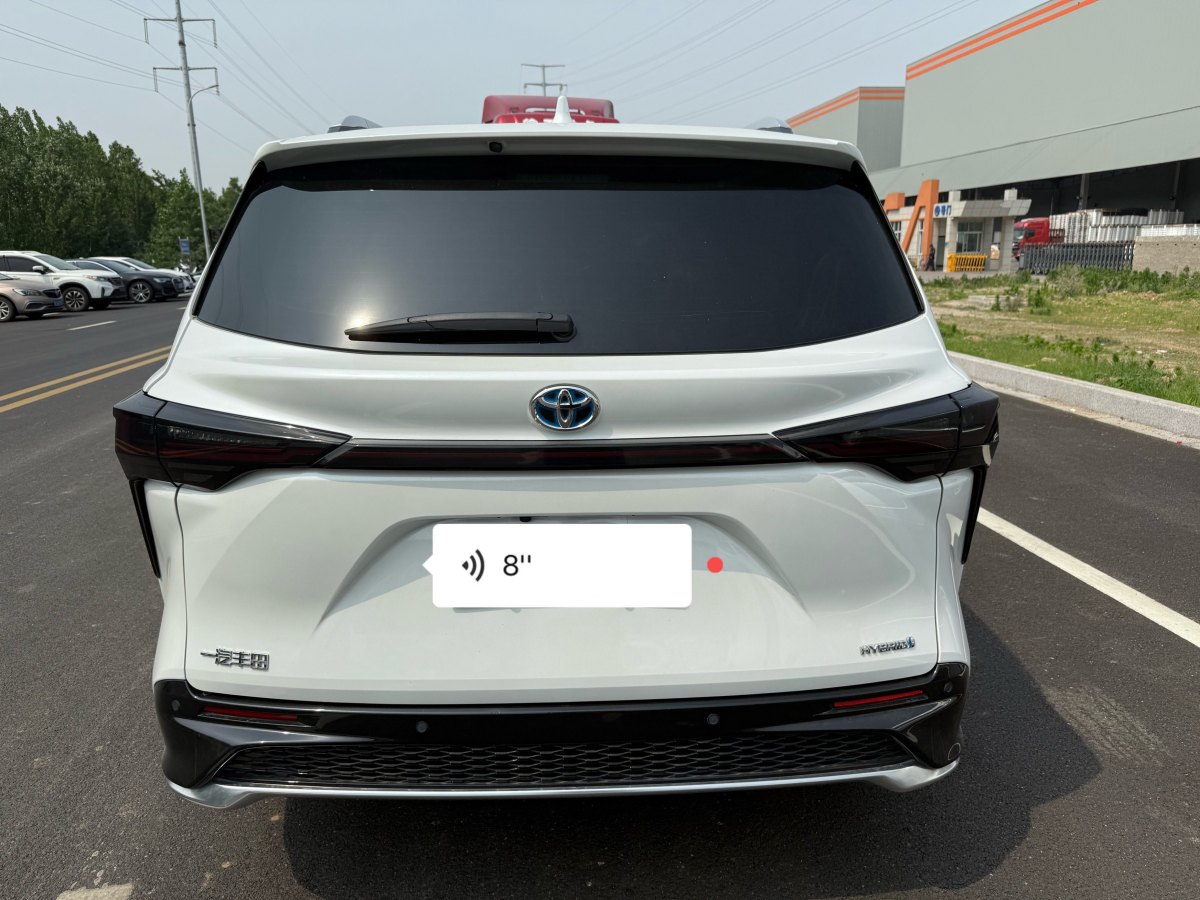 豐田 格瑞維亞  2023款 2.5L混動 尊貴PLUS版圖片
