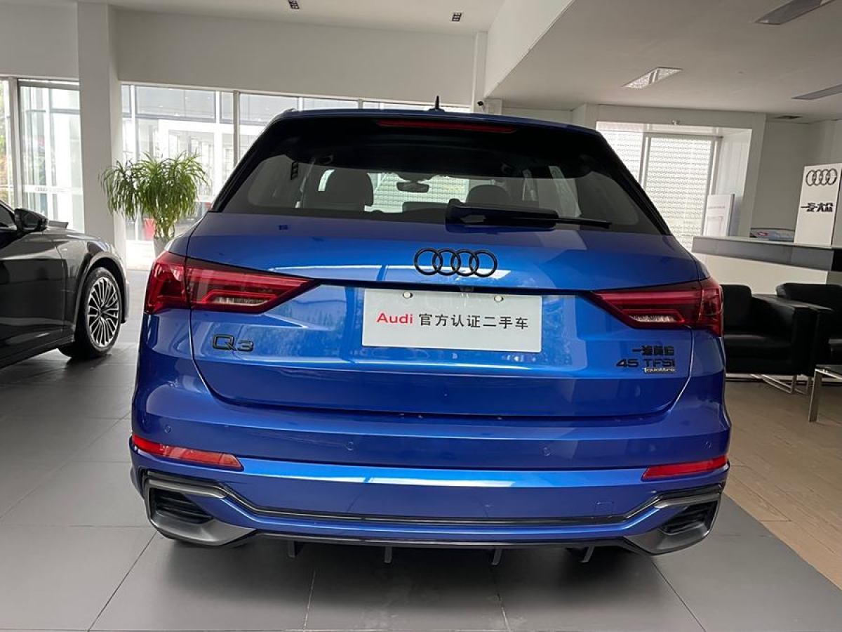 奧迪 奧迪Q3  2023款 改款 45 TFSI quattro 時(shí)尚動(dòng)感型圖片