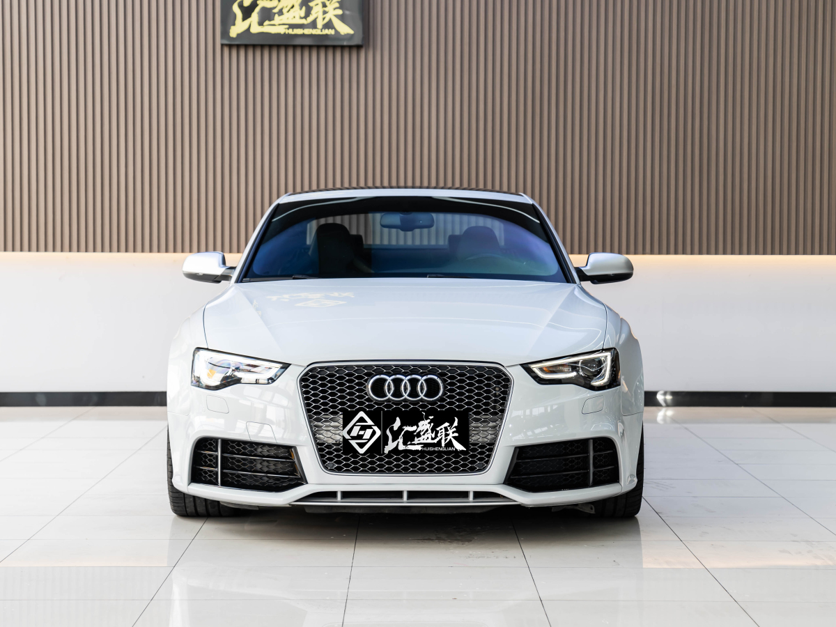 2014年5月奧迪 奧迪RS 5  2014款 RS 5 Coupe 特別版