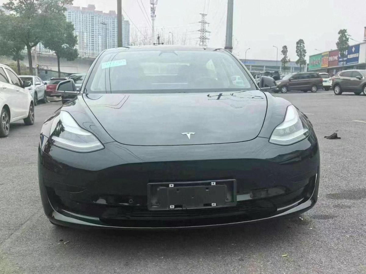 特斯拉 Model S  2021款 Plaid Plus 版圖片