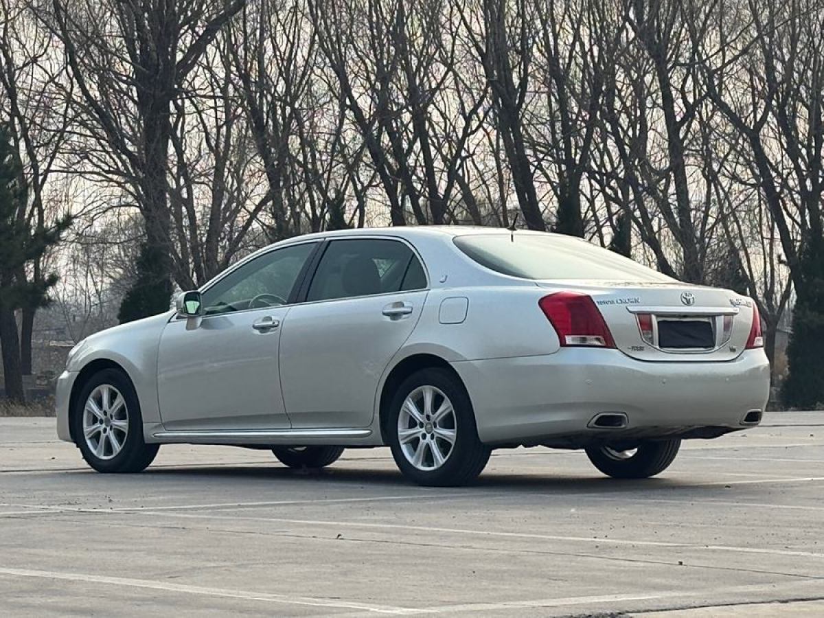 2010年4月豐田 皇冠  2010款 3.0L Royal Saloon VIP