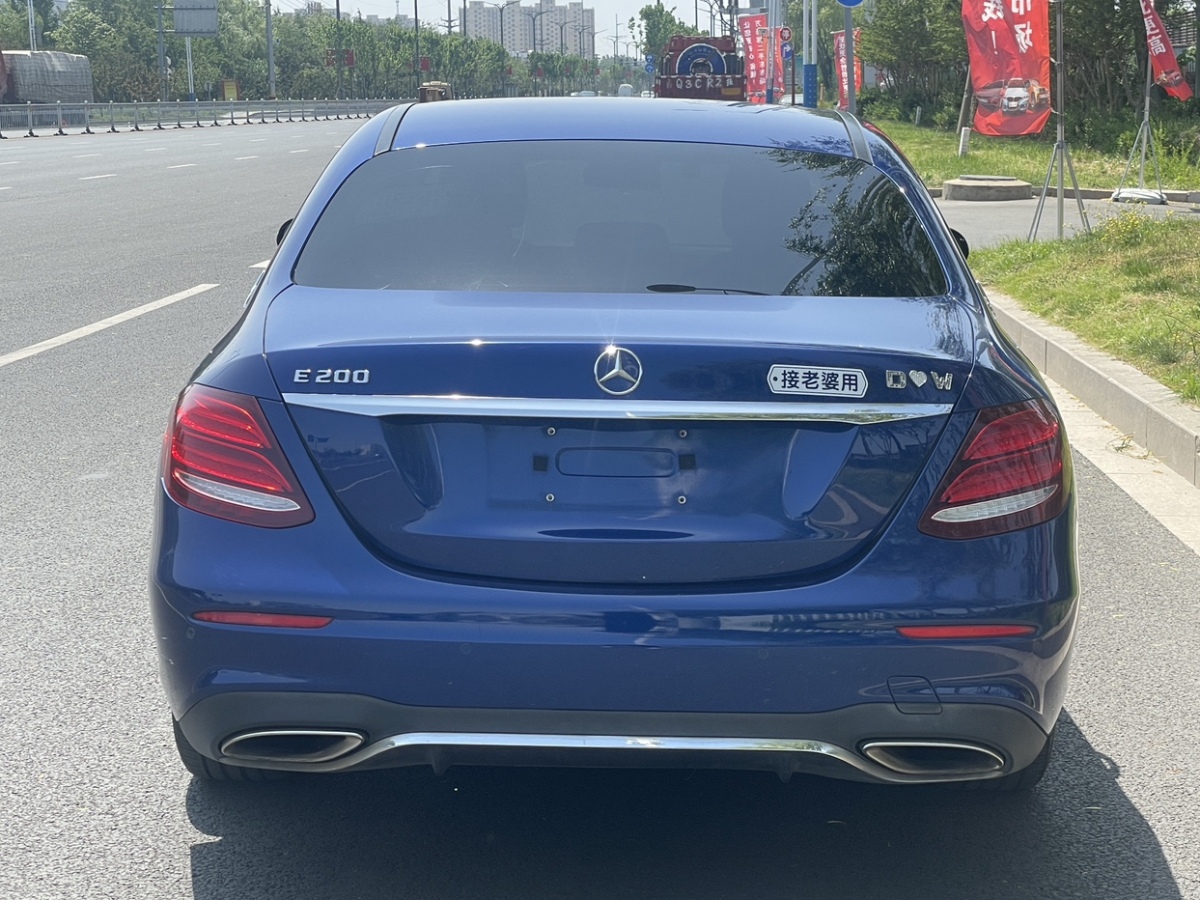 奔馳 奔馳E級  2016款 E 200 L 運動型圖片