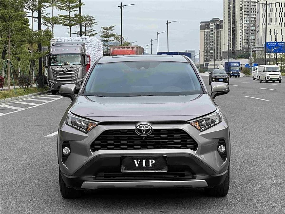 豐田 RAV4榮放  2021款 2.0L CVT兩驅(qū)風(fēng)尚版圖片