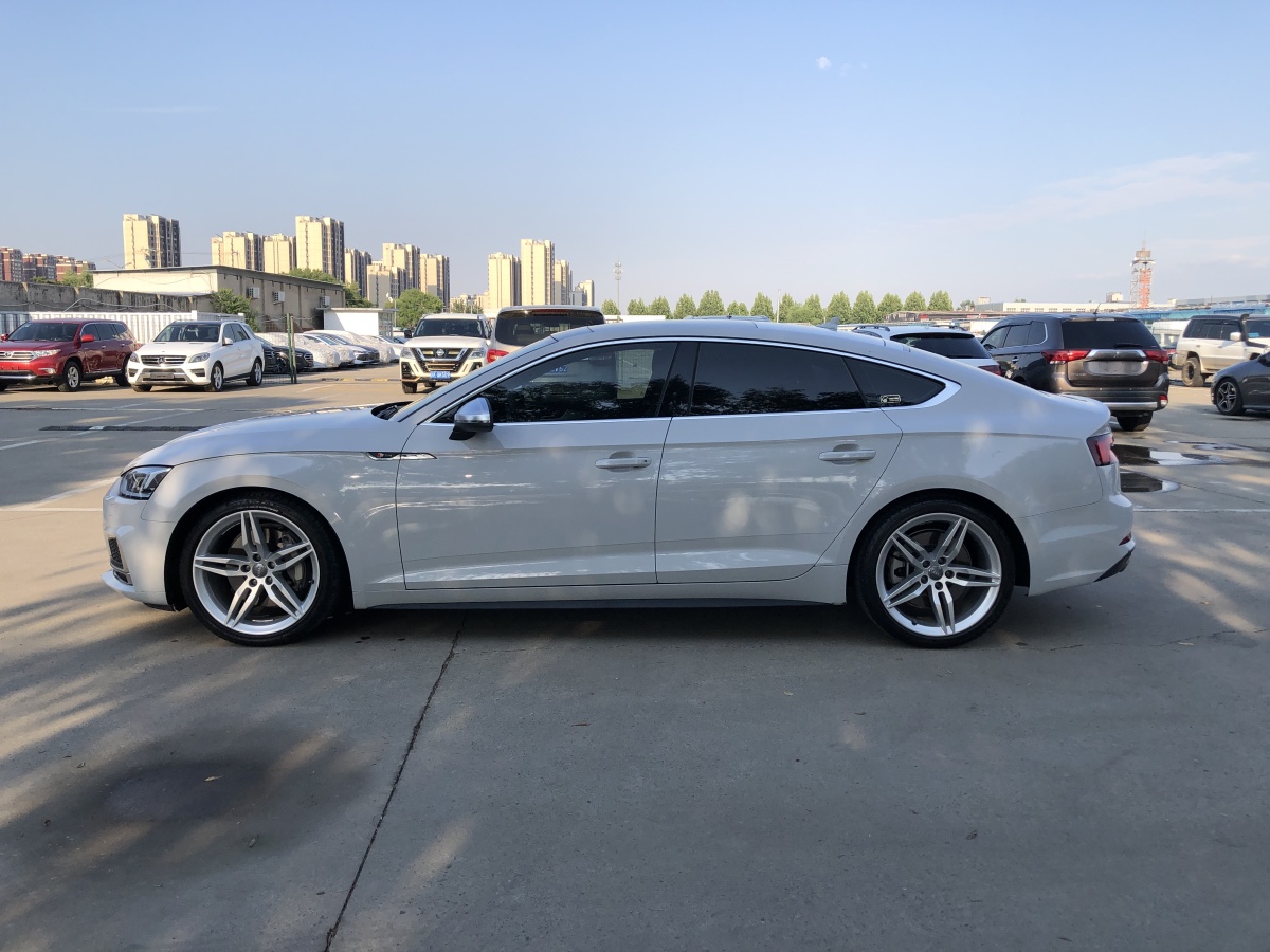 奧迪 奧迪A5  2019款 Sportback 45 TFSI quattro 運(yùn)動型圖片