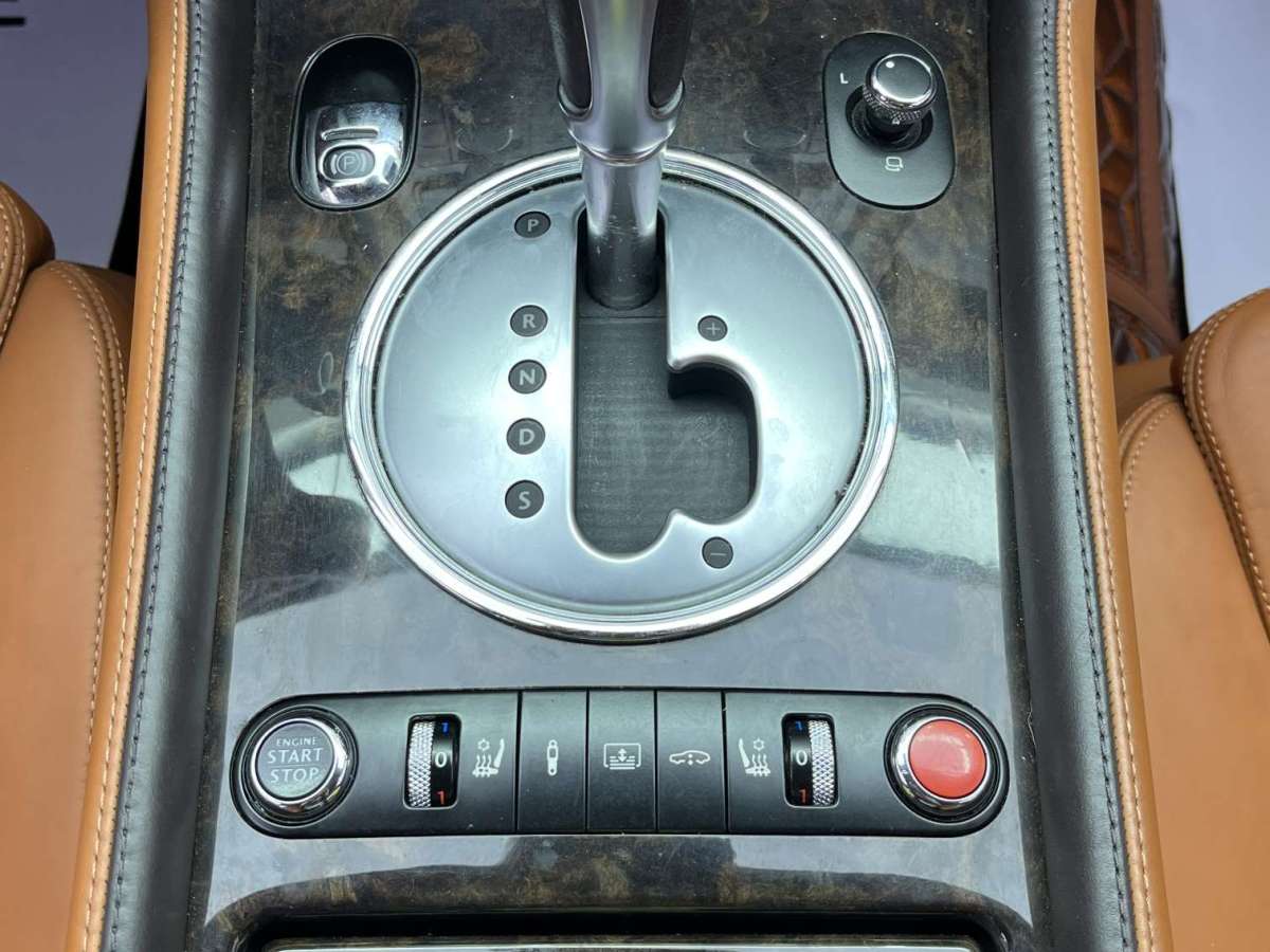宾利 飞驰  2012款 6.0T 限量版图片