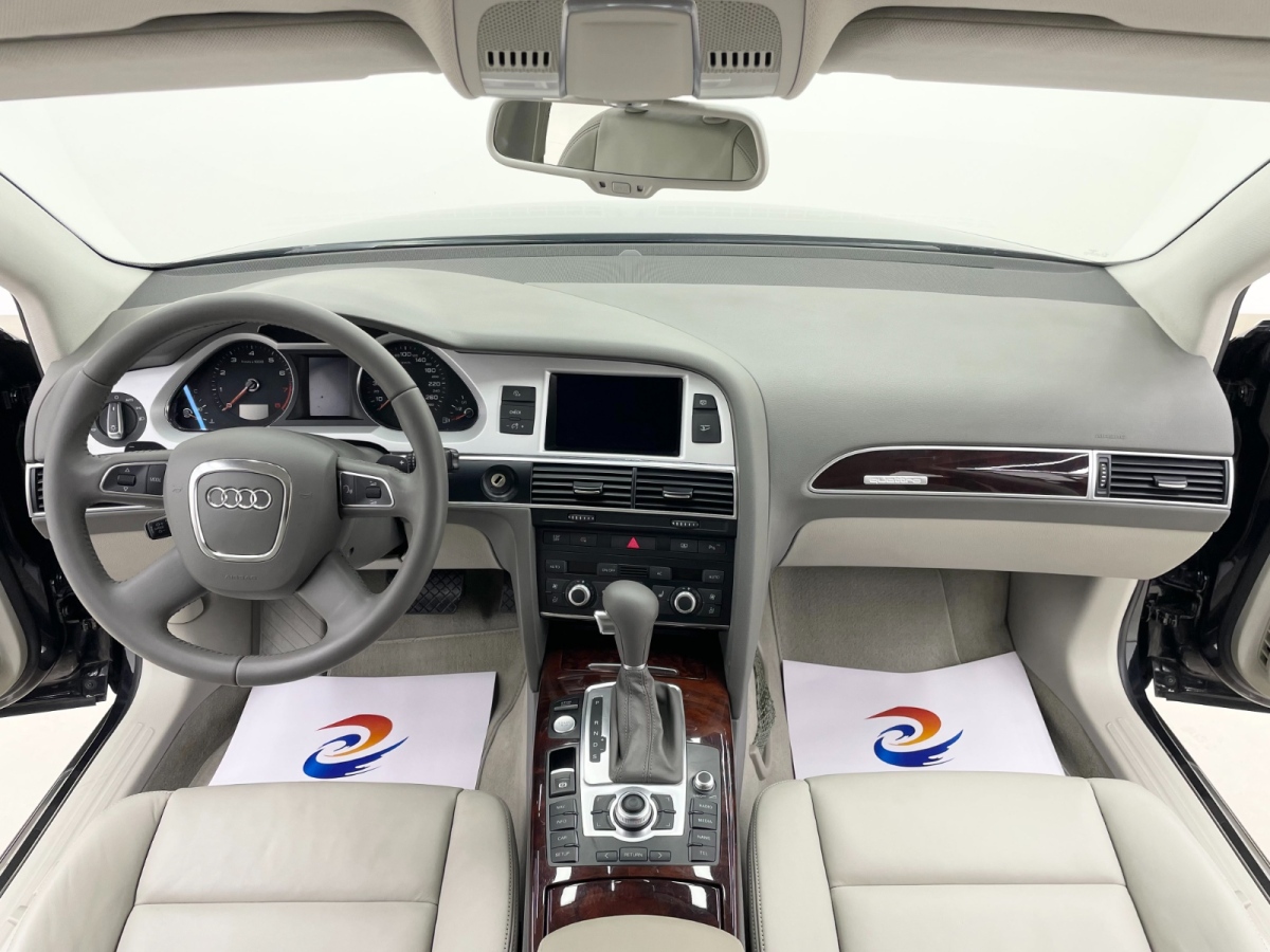 奧迪 奧迪A6L  2011款 3.0 TFSI quattro 豪華型圖片