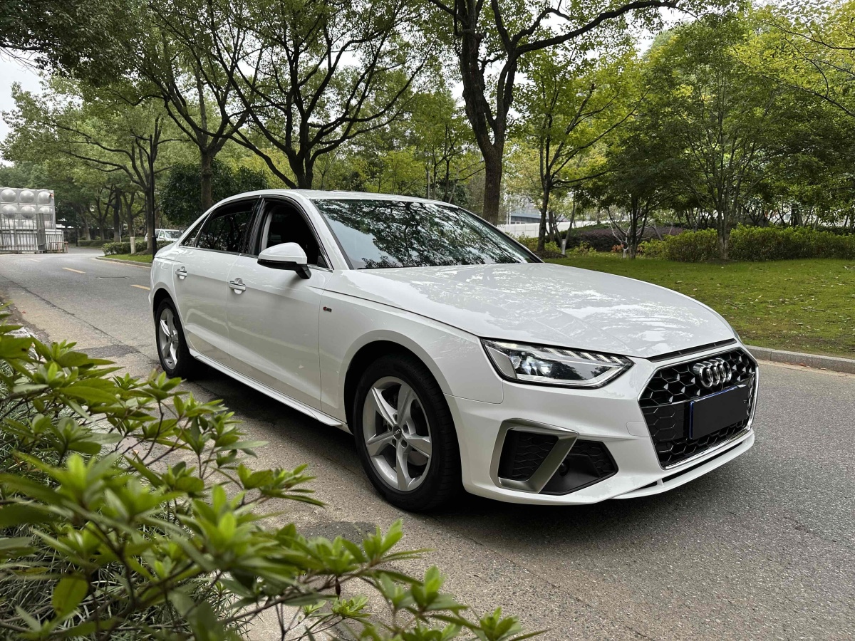 奧迪 奧迪A4L  2020款 35 TFSI 時(shí)尚動(dòng)感型圖片