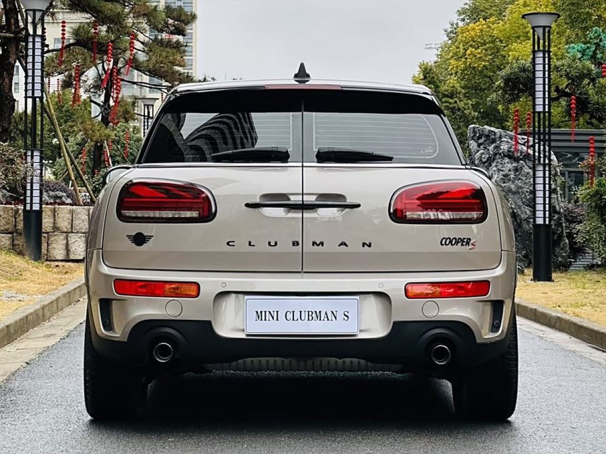 MINI CLUBMAN  2023款 改款 2.0T COOPER S 鑒賞家圖片