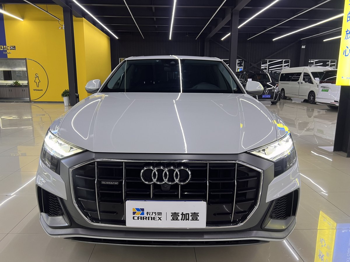 2020年2月奧迪 奧迪Q8  2019款 55 TFSI 豪華動感型