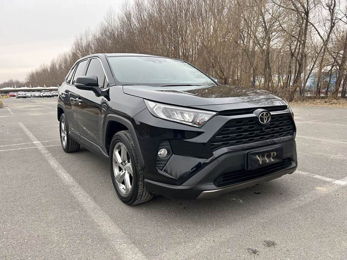 豐田 RAV4榮放  2021款 2.0L CVT四驅(qū)風(fēng)尚PLUS版圖片