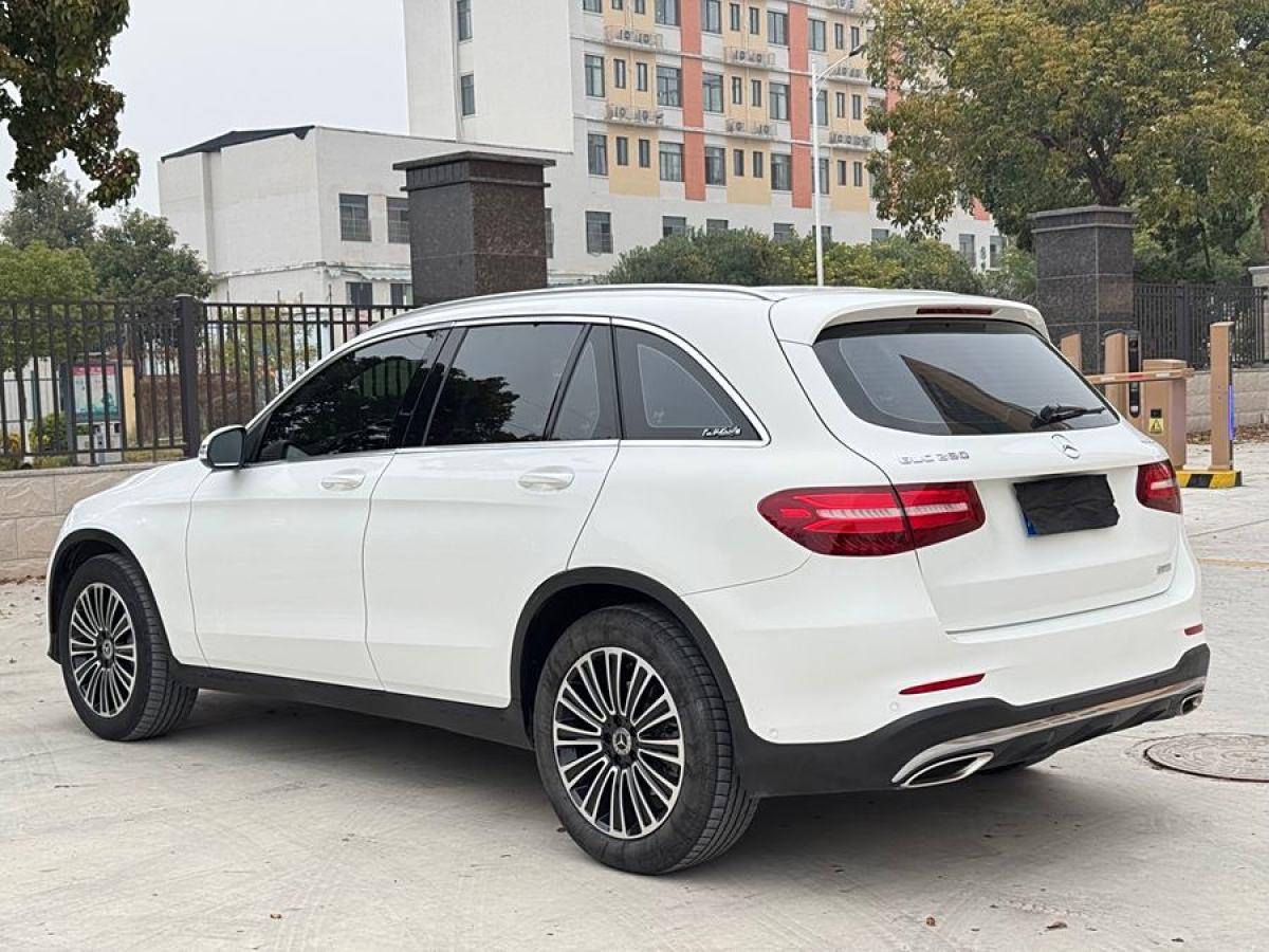 2018年11月奔馳 奔馳GLC  2019款 GLC 260 4MATIC 動(dòng)感型