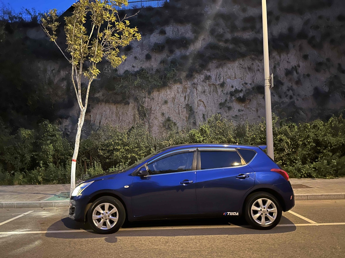 日產(chǎn) 騏達(dá)  2011款 1.6L CVT智能型圖片