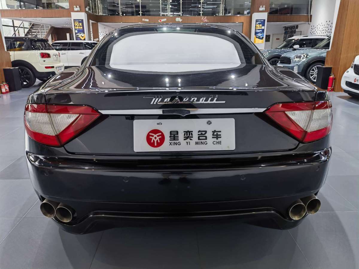 瑪莎拉蒂 GranTurismo  2007款 4.2L 標(biāo)準(zhǔn)版圖片