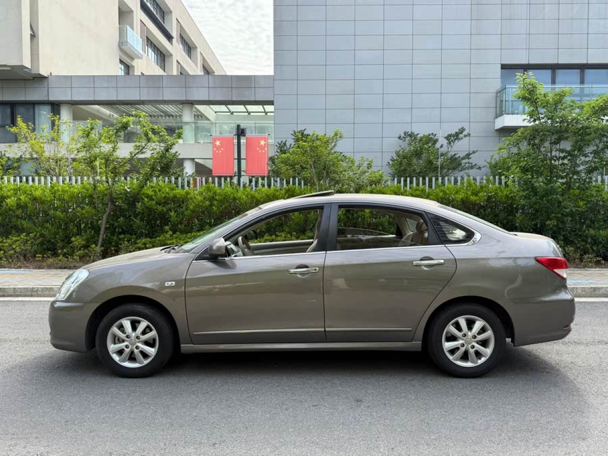 日產(chǎn) 軒逸  2018款 經(jīng)典 1.6XE+ CVT領(lǐng)先版圖片