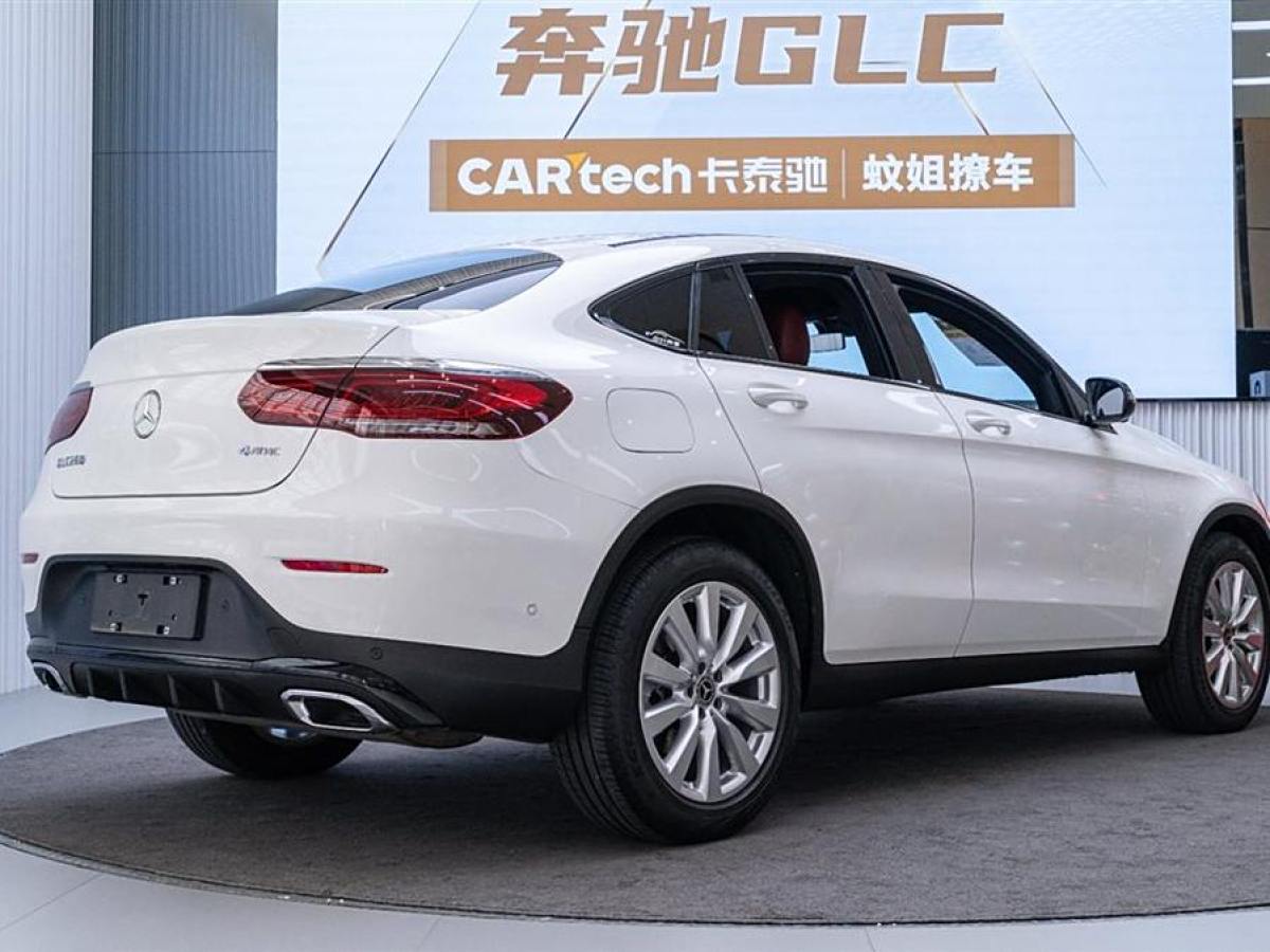 奔馳 奔馳GLC  2022款 改款 GLC 260 4MATIC 轎跑SUV圖片