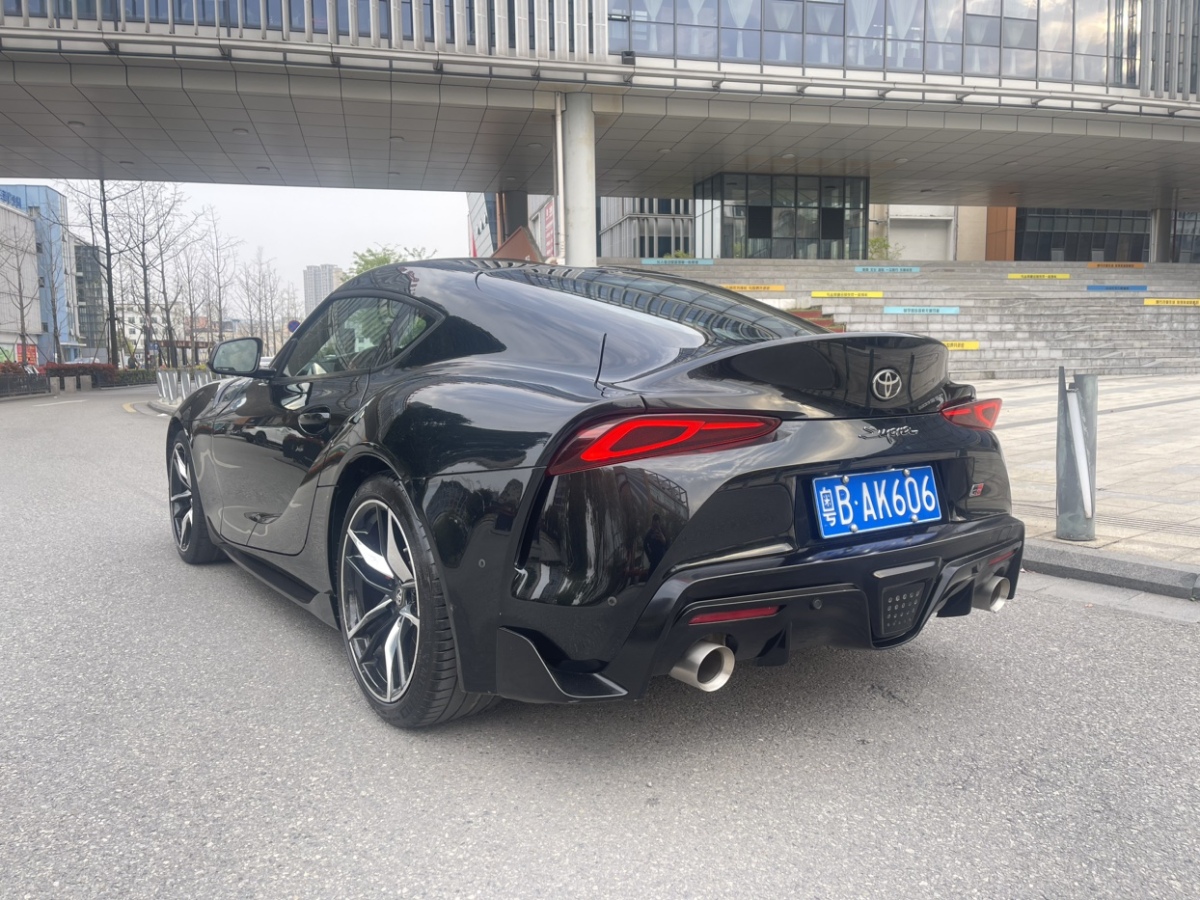 豐田 SUPRA  2021款 GR SUPRA 3.0T 標(biāo)準(zhǔn)型圖片