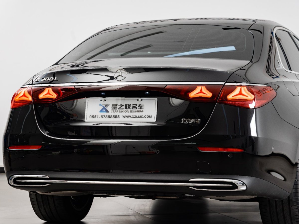 奔馳 奔馳E級  2025款 E 300 L 豪華型圖片