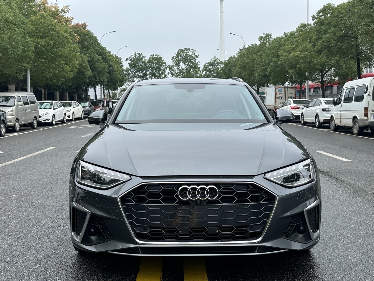 2021年10月奧迪 奧迪A4  2021款 Avant 先鋒派 40 TFSI 時尚致雅型