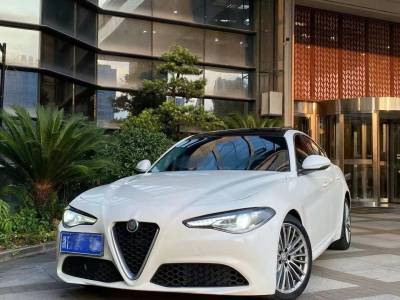 2019年9月 阿爾法·羅密歐 Giulia 2.0T 280HP 豪華版圖片