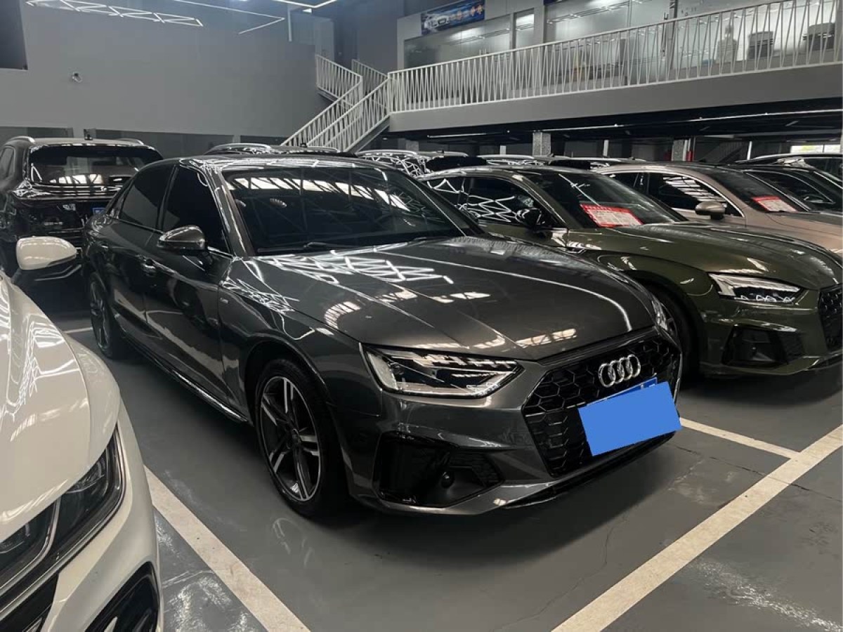 奧迪 奧迪A4L  2022款 40 TFSI 豪華動(dòng)感型圖片