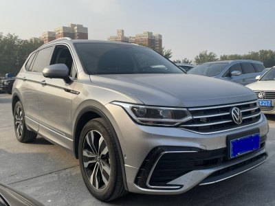 2022年8月 大众 途观L 改款 330TSI 自动两驱R-Line越享版图片