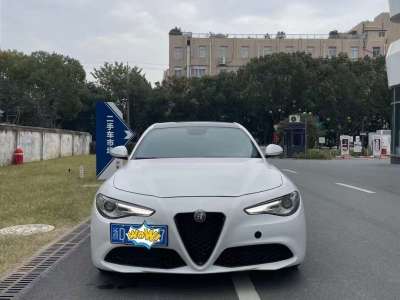 2017年11月 阿爾法·羅密歐 Giulia 2.0T 200HP 豪華版圖片