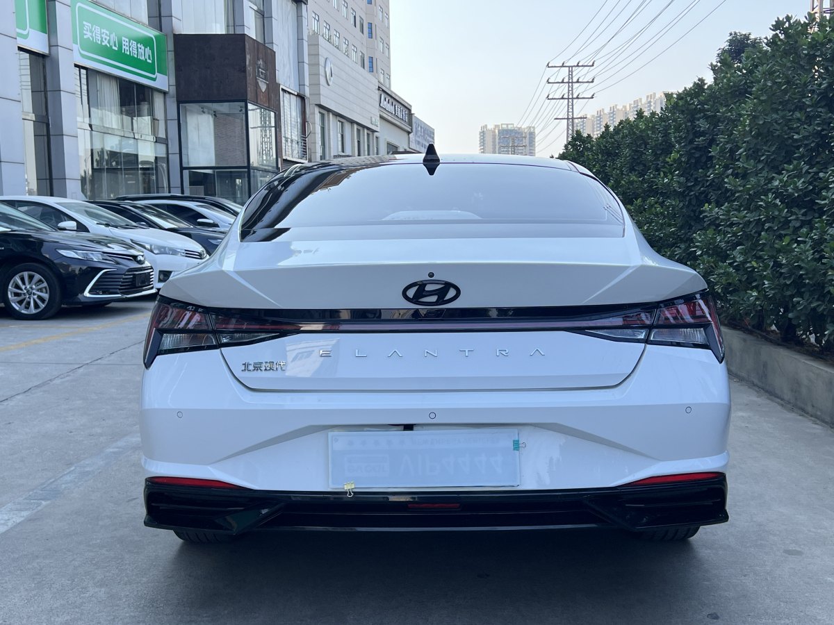 現(xiàn)代 伊蘭特  2023款 240TGDi DCT N Line LUX尊貴版圖片