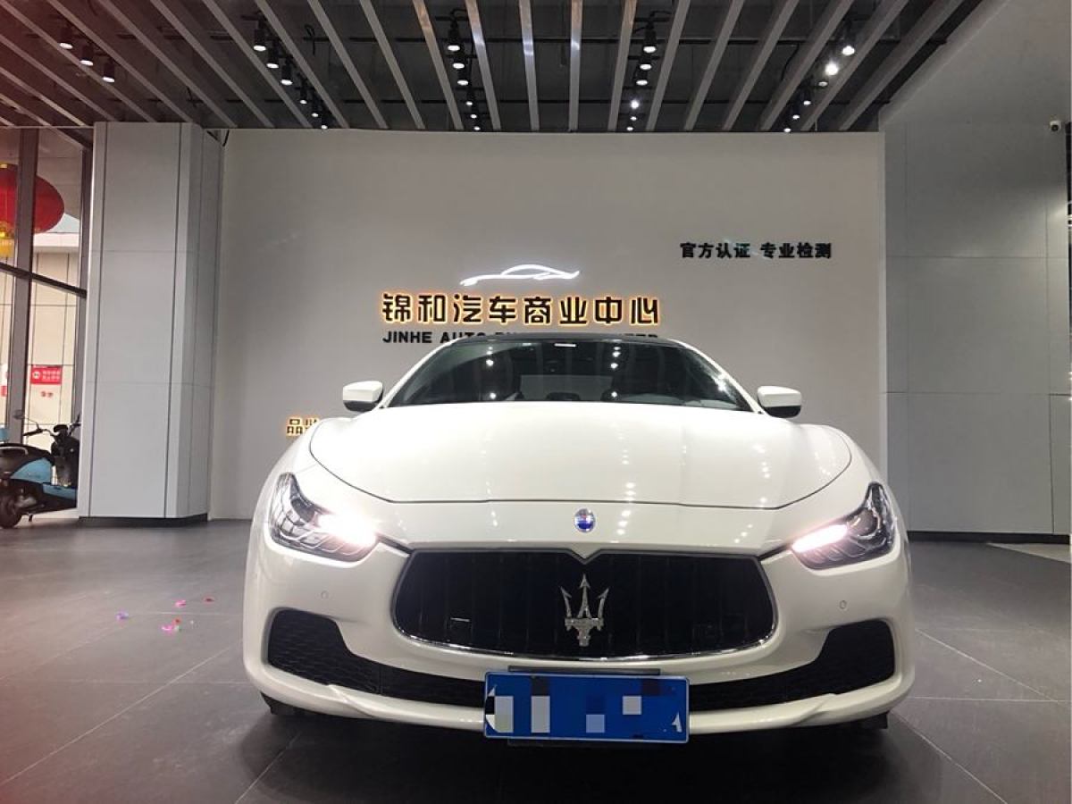 瑪莎拉蒂 Ghibli  2014款 3.0T 標(biāo)準(zhǔn)版圖片