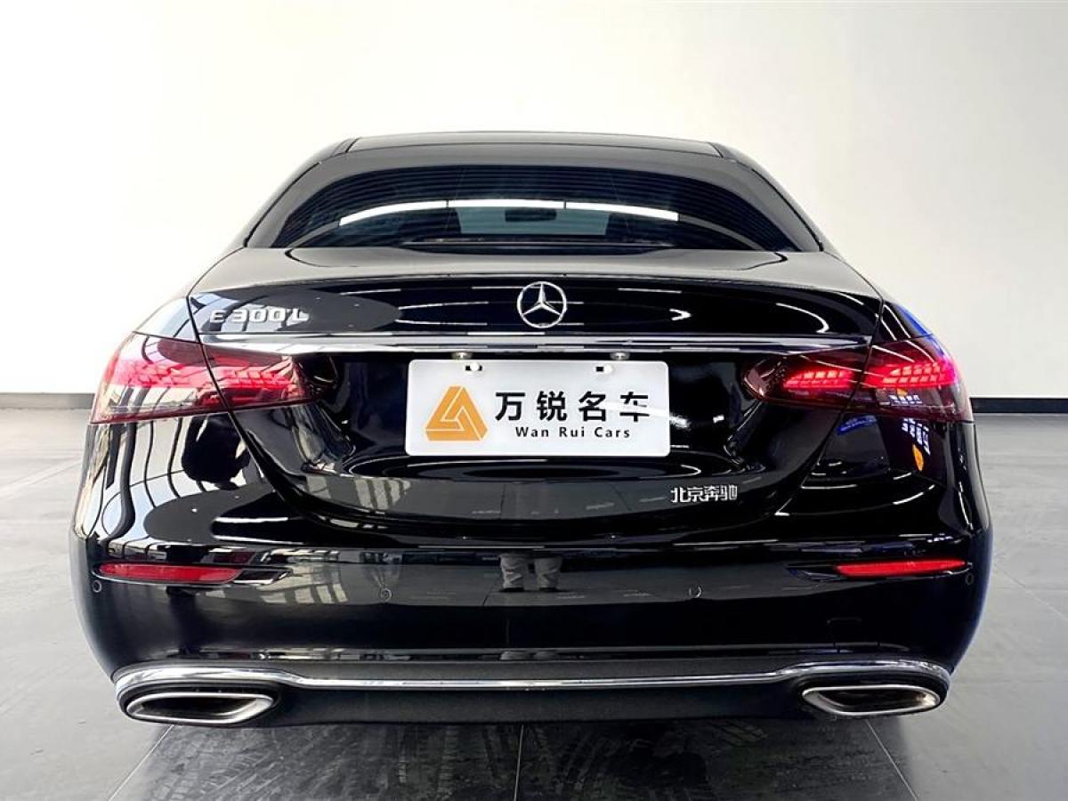 奔馳 奔馳E級(jí)  2021款 改款 E 300 L 時(shí)尚型圖片