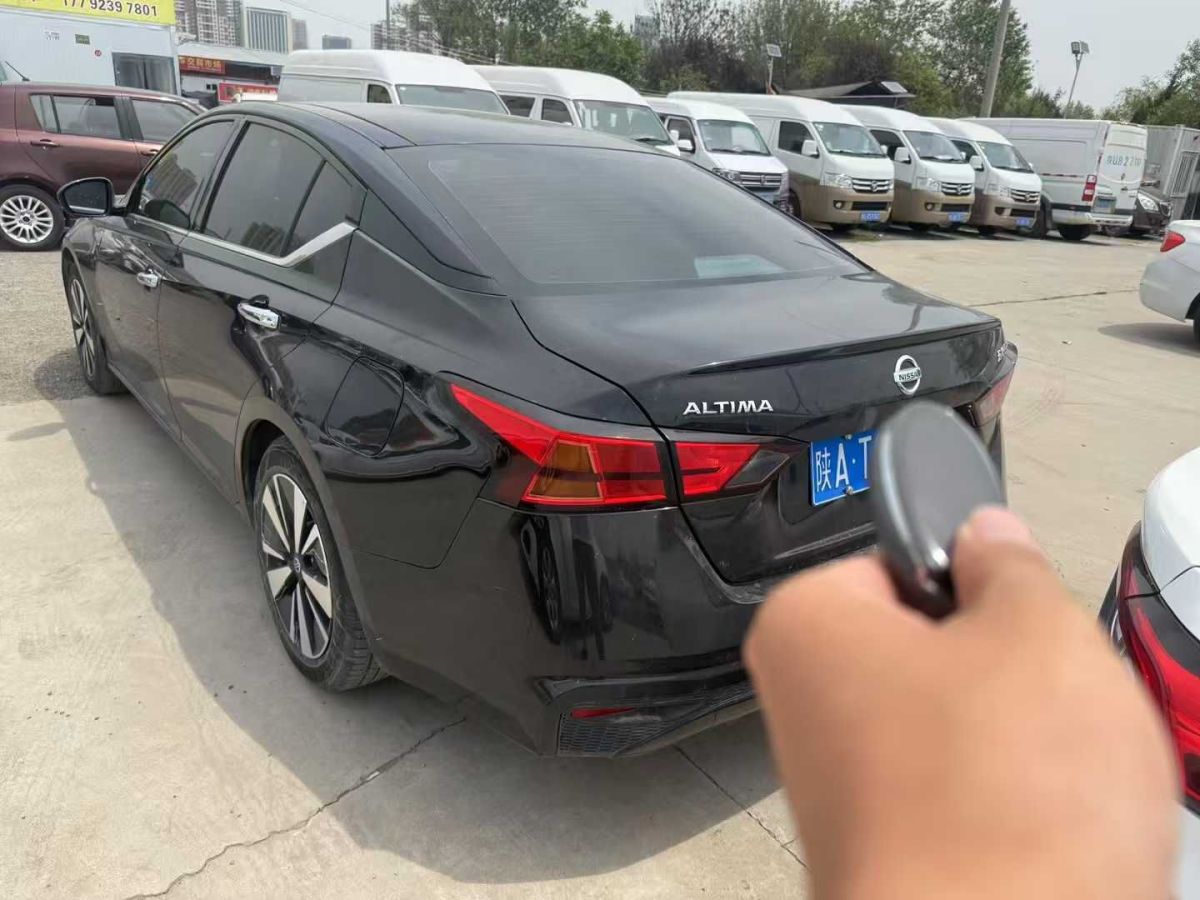 日產(chǎn) 天籟  2022款 2.0L XE 純享版圖片